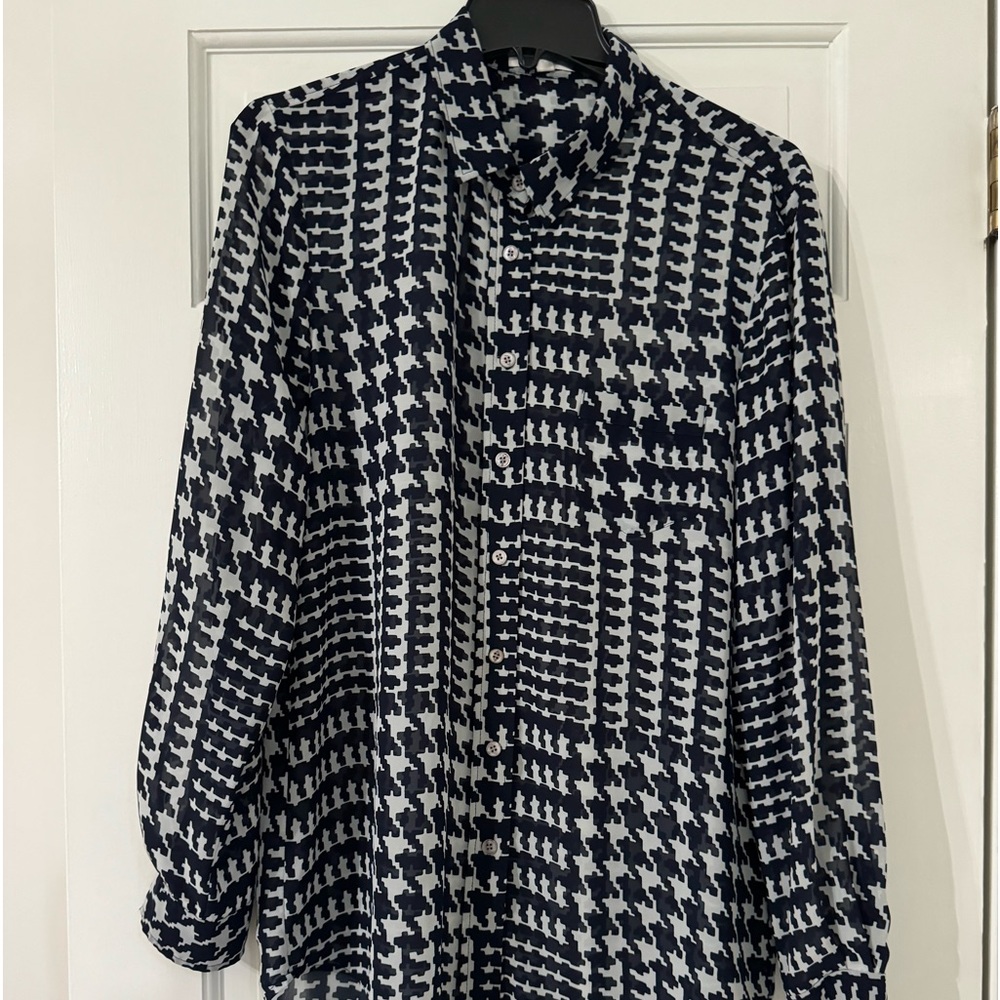 Ladies Tura by Vince Camuto Sheer Blouse/Tunic Top Size Medium